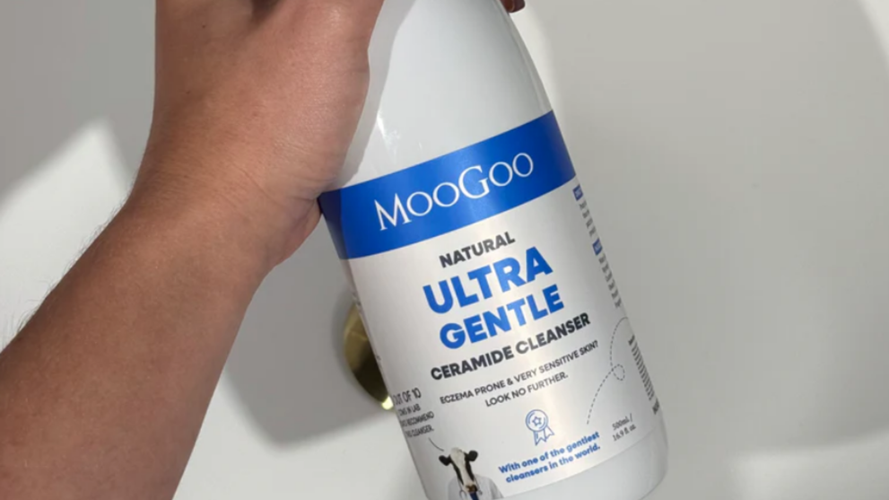 How To Choose The Right Natural Cleanser For Sensitive Skin