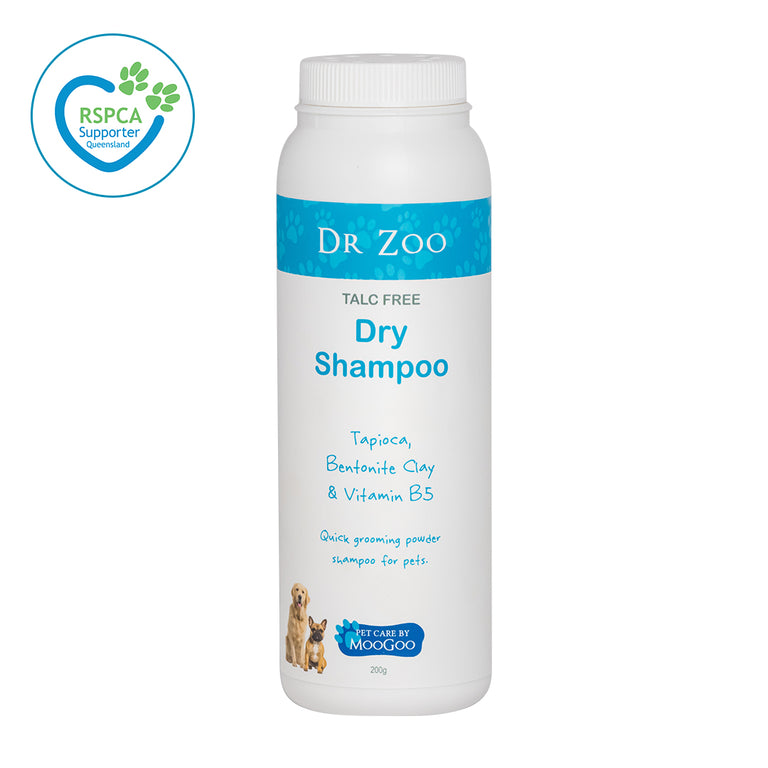 MooGoo Dr Zoo Dry Shampoo for pets on white background, talc-free powder with tapioca and bentonite clay to absorb oils, dirt and odours between washes