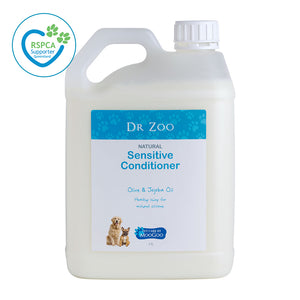 Dr Zoo natural sensitive pet conditioner 2.5L bottle, moisturising coat care with jojoba oil, silicone free
