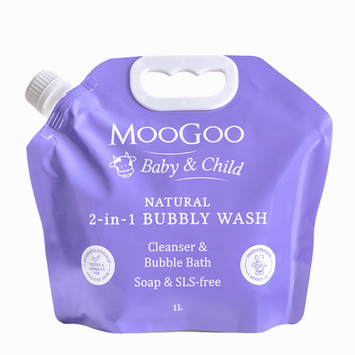 Moogoo natural 2 in 1 bubbly wash pouch in white background, Paediatrician approved gentle cleaner & bubble bath. Soap & SLS free